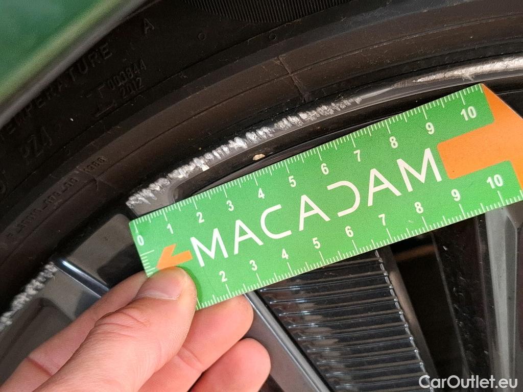  Peugeot  308 PEUGEOT  / 2021 / 5P / Berline PHEV 225 E-EAT8 GT PACK #2