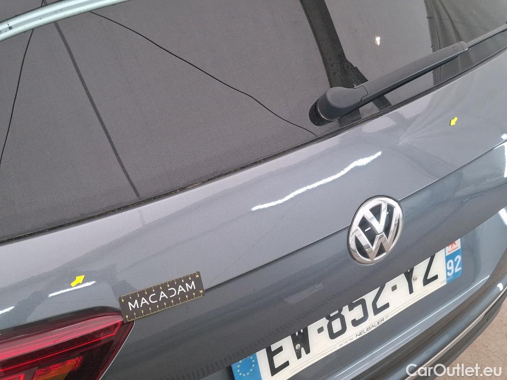  Volkswagen  Tiguan VOLKSWAGEN  Allspace 5p SUV 2.0 TDI 150 DSG7 Carat Exclusive #47
