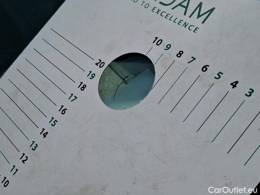  Citroen  Jumpy  Fourgon Club M 1.5 BlueHDi 100CV BVM6 E6d #31