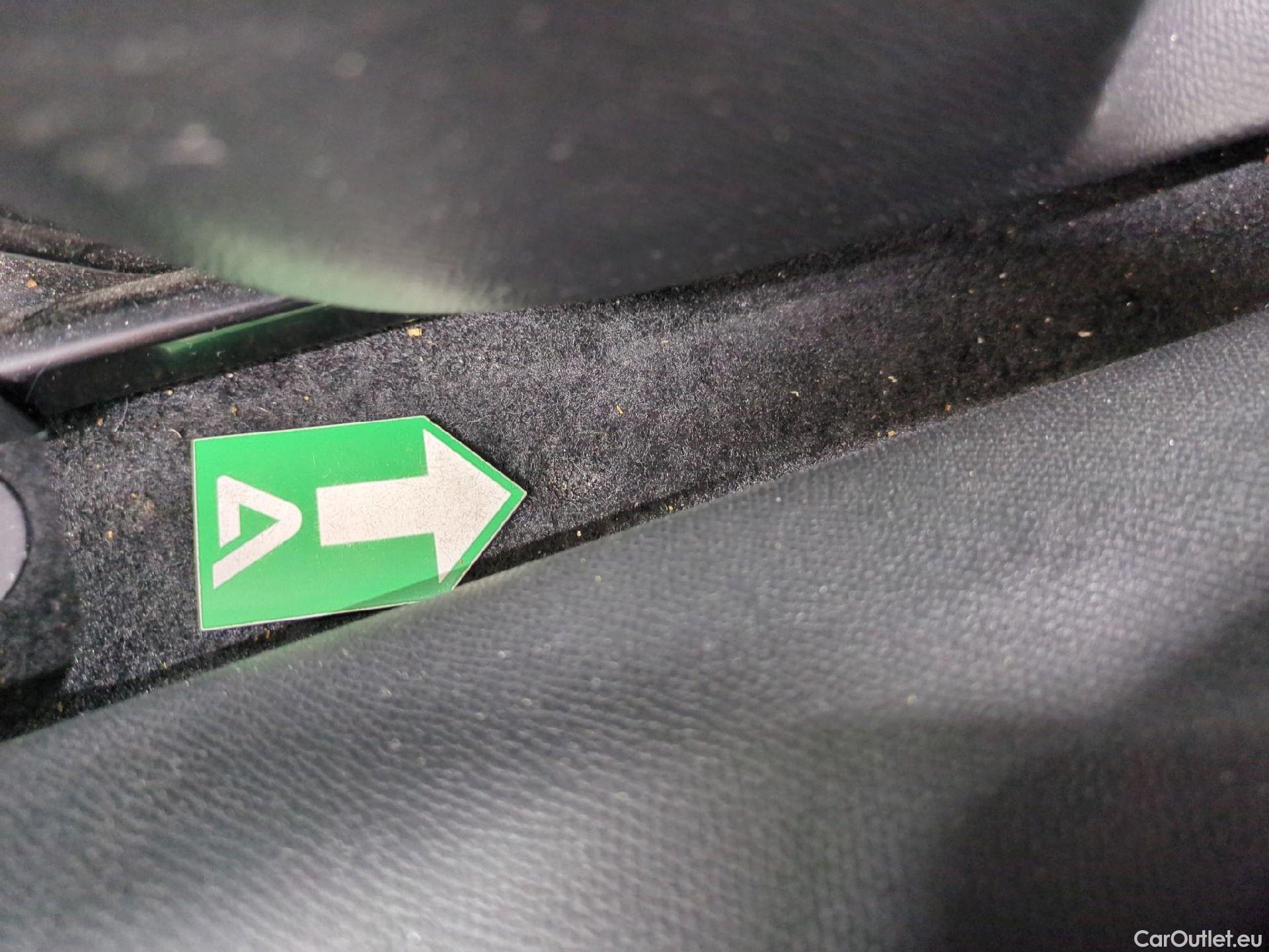  Citroen  C4  X Feel Pack 1.2 PureTech 130CV BVA8 6E #3