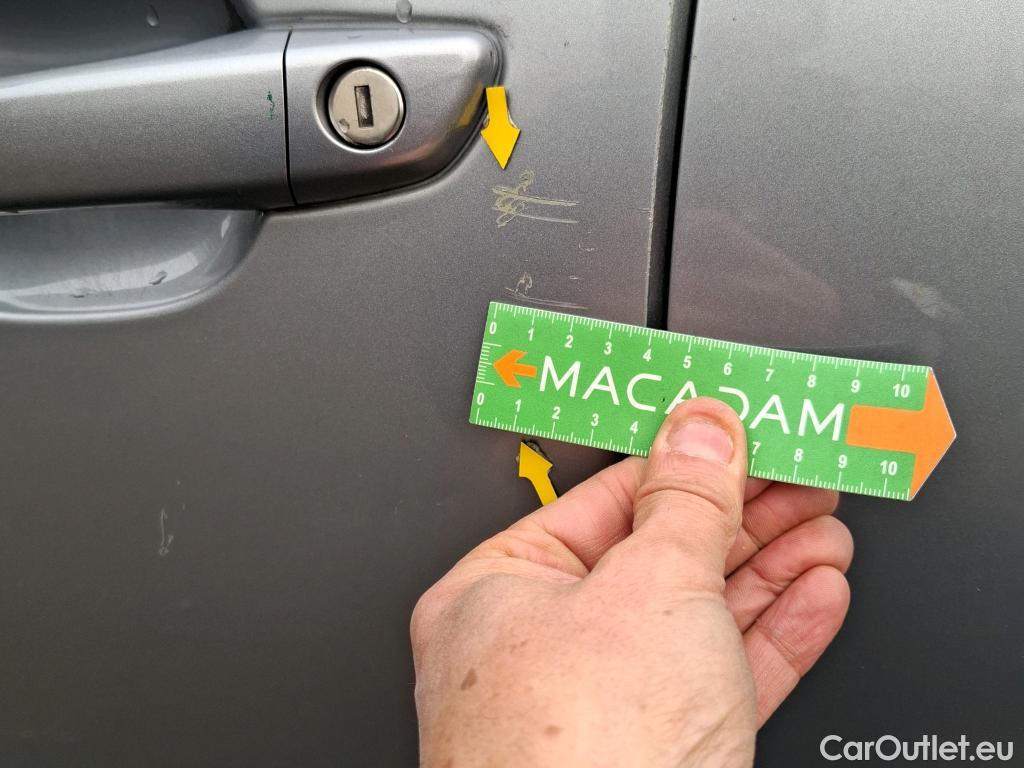  Citroen  C3 CITROEN  Société / 2020 / 5P / Berline / VU PureTech 83 S&S BVM Feel Nav #28