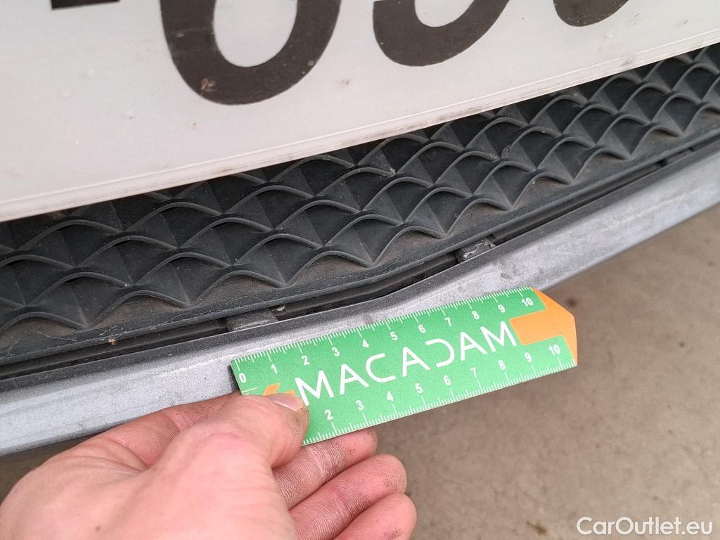  Mercedes  A-Klasse MERCEDES-BENZ Classe A Compact / 2018 / 5P / Berline A 250 e Business Line 8G-DCT #69