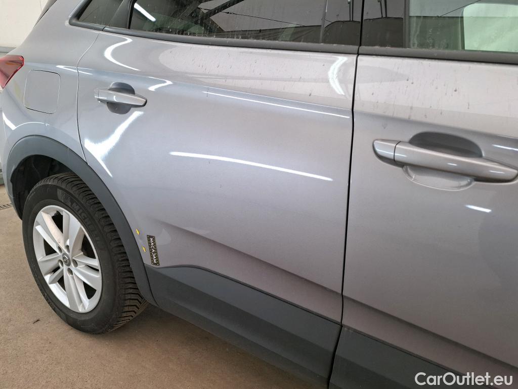  Opel   Grandland X Grandland X Business Edition 1.2 Turbo 130CV BVM6 E6d #17