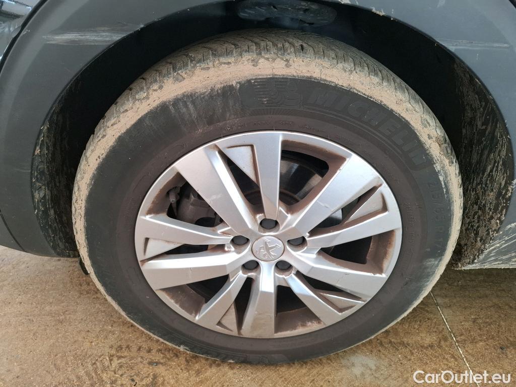  Peugeot  3008  Active Business 1.2 PureTech 130CV BVM6 E6d #16