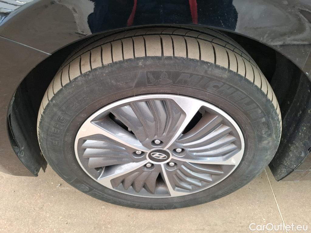  Hyundai   Ioniq Ioniq Intuitive Hybrid 1.6 GDI 140CV BVA6 E6dT #76