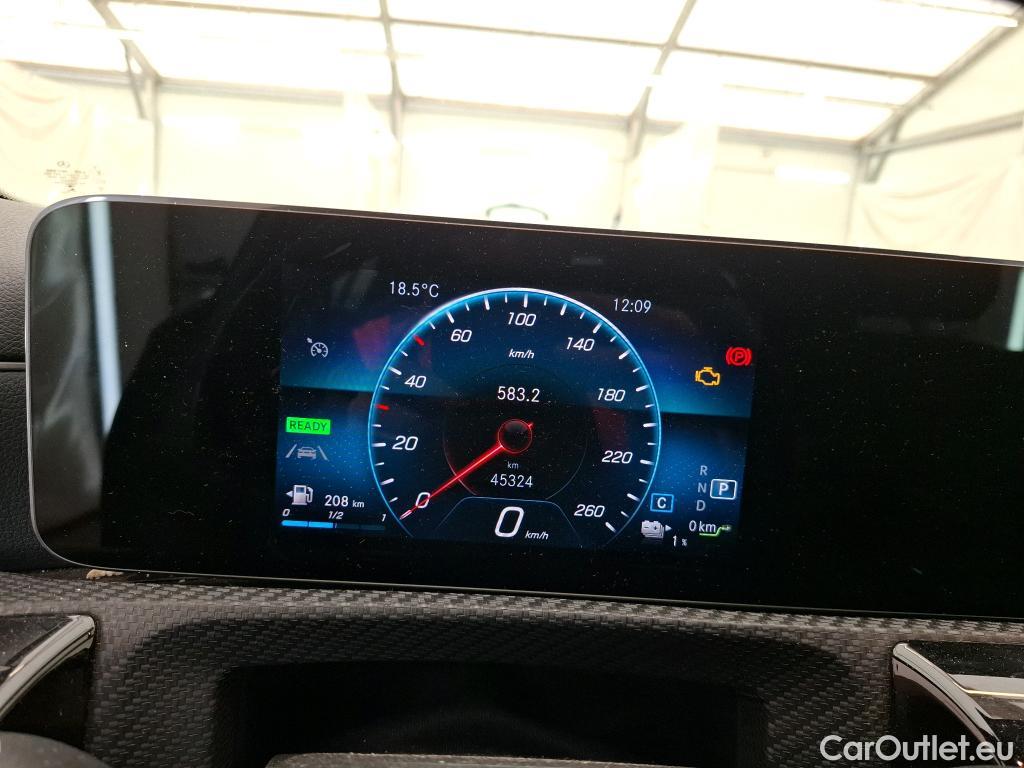  Mercedes  A-Klasse MERCEDES-BENZ Classe A Compact / 2018 / 5P / Berline A 250 e Business Line 8G-DCT #70