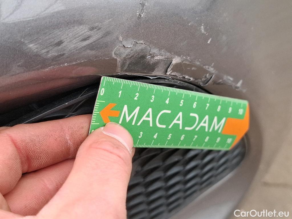  Mercedes  A-Klasse MERCEDES-BENZ Classe A Compact / 2018 / 5P / Berline A 250 e Business Line 8G-DCT #26