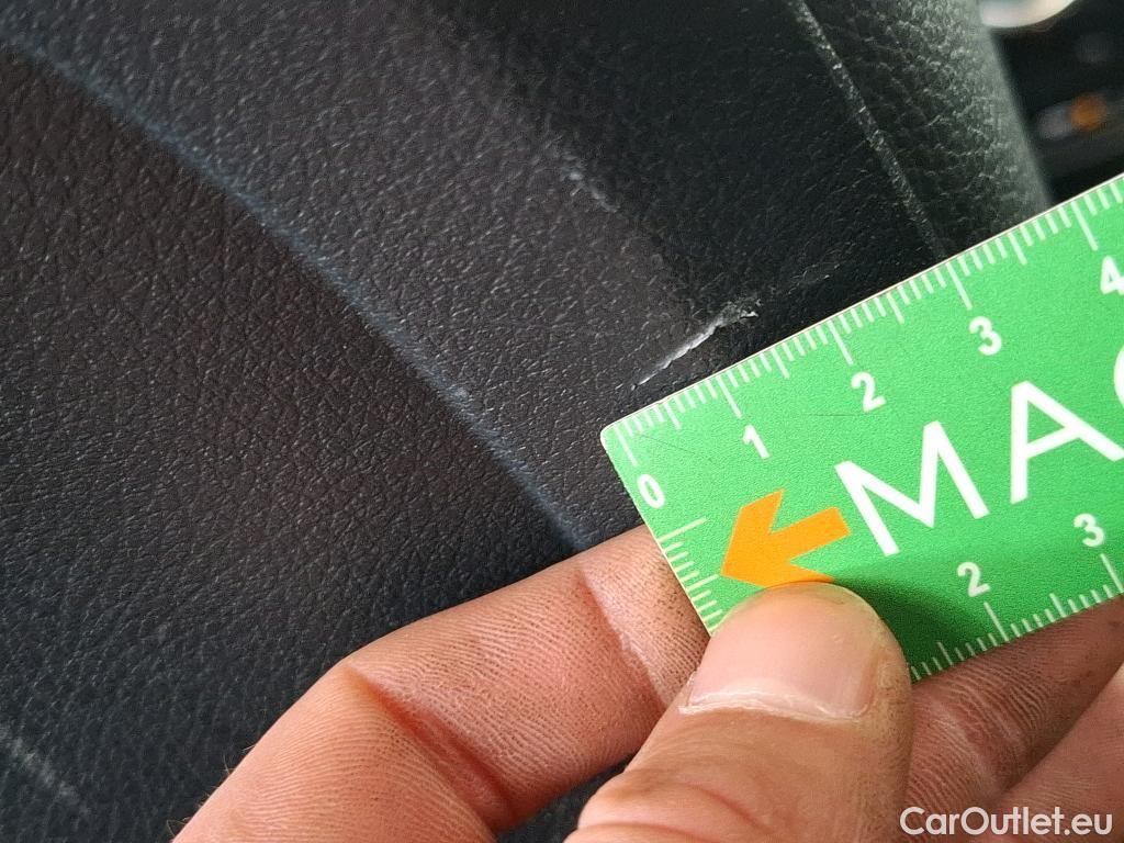  Mercedes  A-Klasse MERCEDES-BENZ Classe A Compact / 2018 / 5P / Berline A 250 e Business Line 8G-DCT #59