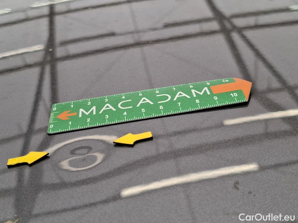  Mercedes  A-Klasse MERCEDES-BENZ Classe A Compact / 2018 / 5P / Berline A 250 e Business Line 8G-DCT #3