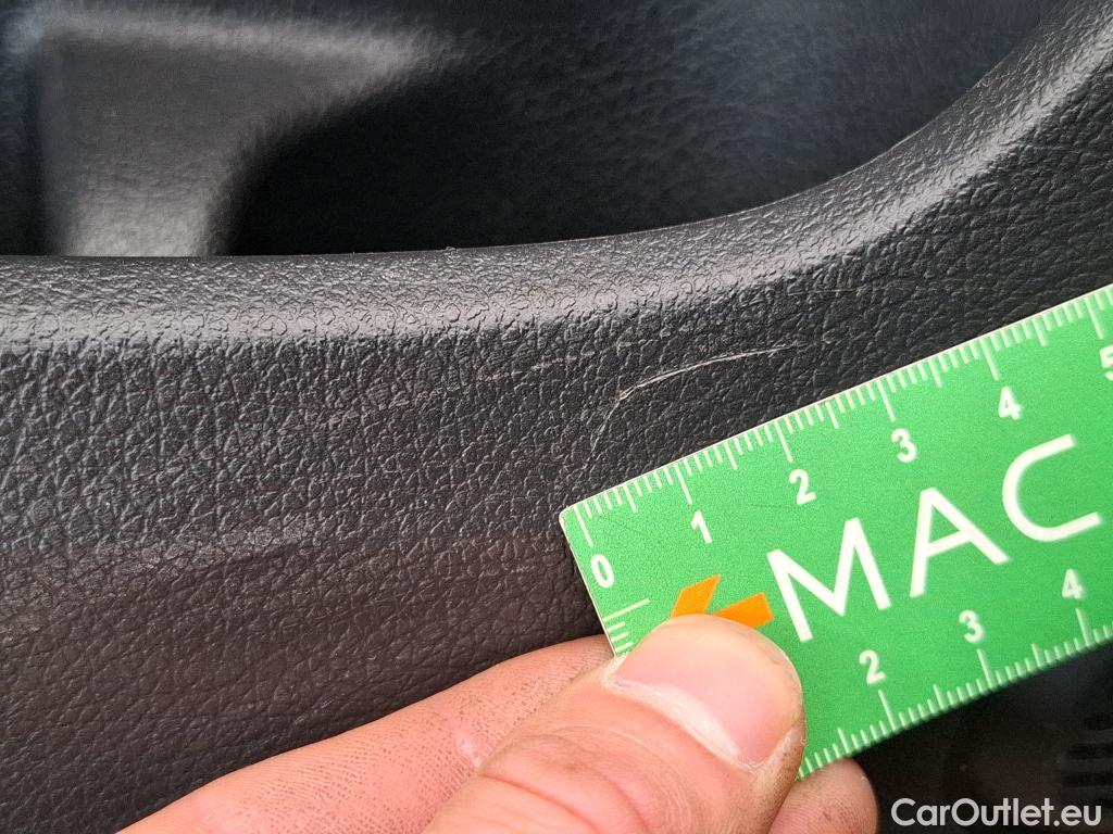  Mercedes  A-Klasse MERCEDES-BENZ Classe A Compact / 2018 / 5P / Berline A 250 e Business Line 8G-DCT #55