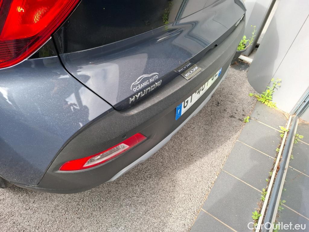  Hyundai  Bayon HYUNDAI  / 2021 / 5P / SUV 1.0 T-GDI 100 DCT- 7 HYB 48V INTUITIVE #22