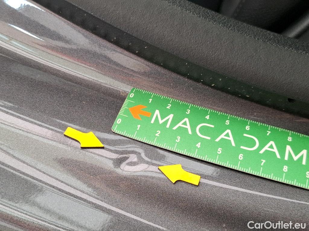  Mercedes  A-Klasse MERCEDES-BENZ Classe A Compact / 2018 / 5P / Berline A 250 e Business Line 8G-DCT #63