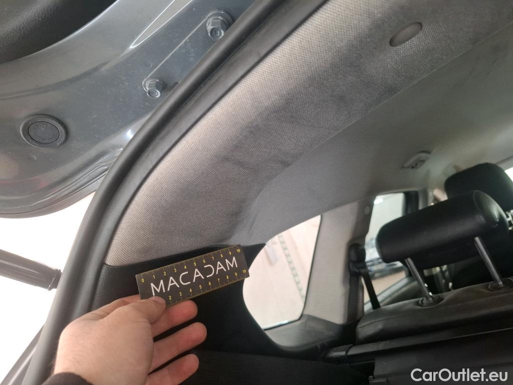  Hyundai  Santa Fe HYUNDAI  / 2020 / 5P / SUV 1.6 T-GDI 265 PHEV HTRAC BUSINESS AUTO #144