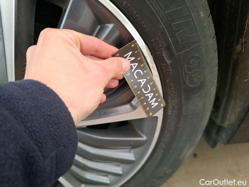  Hyundai   Ioniq Ioniq Intuitive Hybrid 1.6 GDI 140CV BVA6 E6dT #65