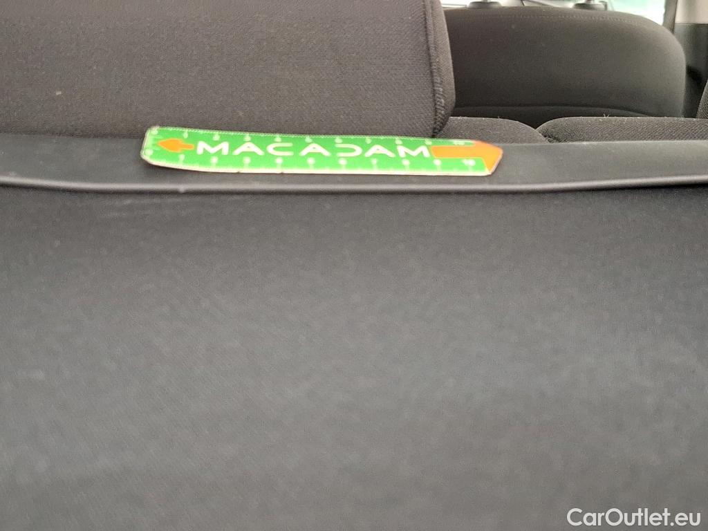  Hyundai  Tucson  Business Mild-Hybrid 2WD 1.6 CRDI 135CV BVA7 E6d #16