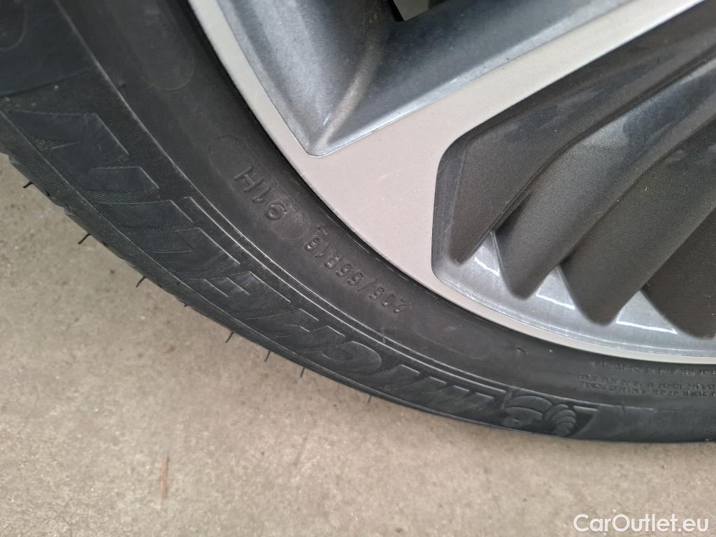  Hyundai   Ioniq Ioniq Intuitive Hybrid 1.6 GDI 140CV BVA6 E6dT #62