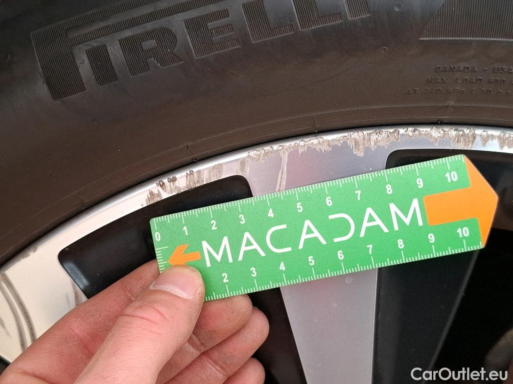  Mercedes  A-Klasse MERCEDES-BENZ Classe A Compact / 2018 / 5P / Berline A 250 e Business Line 8G-DCT #48