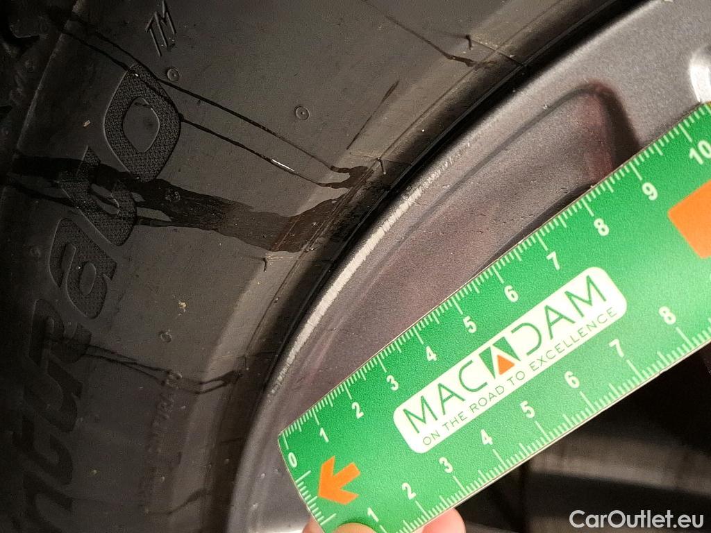  Peugeot  308  Active Pack 1.5 HDi 130CV BVA8 E6d #5