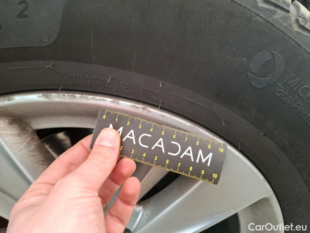  Opel   Grandland X Grandland X Business Edition 1.2 Turbo 130CV BVM6 E6d #8