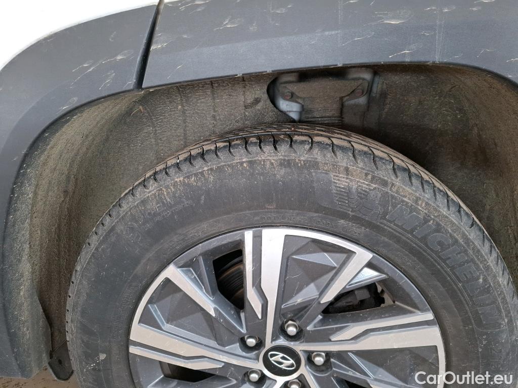  Hyundai  Tucson  Business Mild-Hybrid 2WD 1.6 CRDI 135CV BVA7 E6d #9