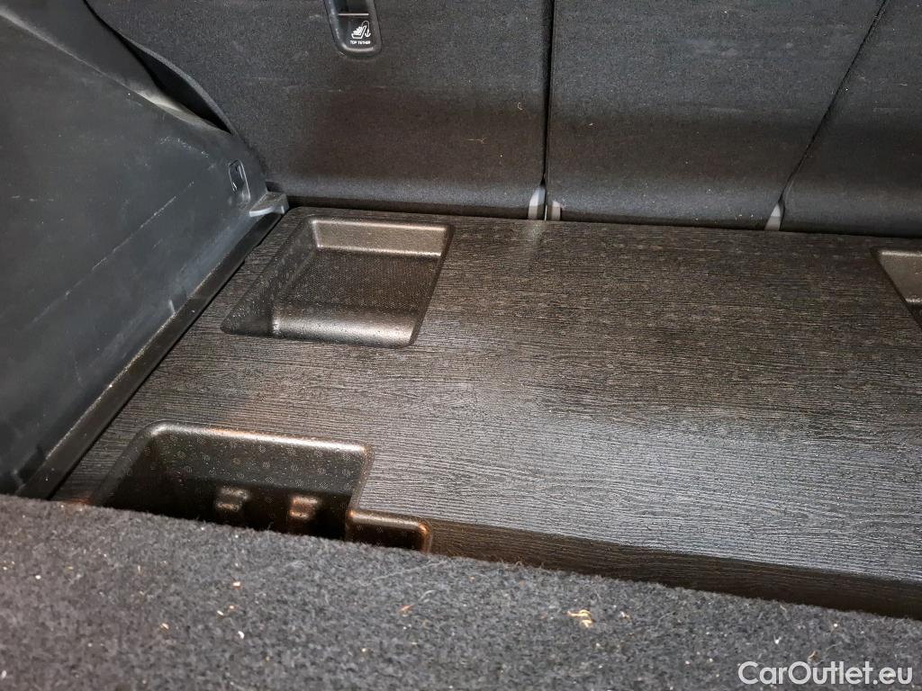  Hyundai  Tucson  Business Mild-Hybrid 2WD 1.6 CRDI 135CV BVA7 E6d #8