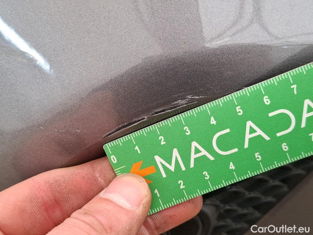  Mercedes  A-Klasse MERCEDES-BENZ Classe A Compact / 2018 / 5P / Berline A 250 e Business Line 8G-DCT #27