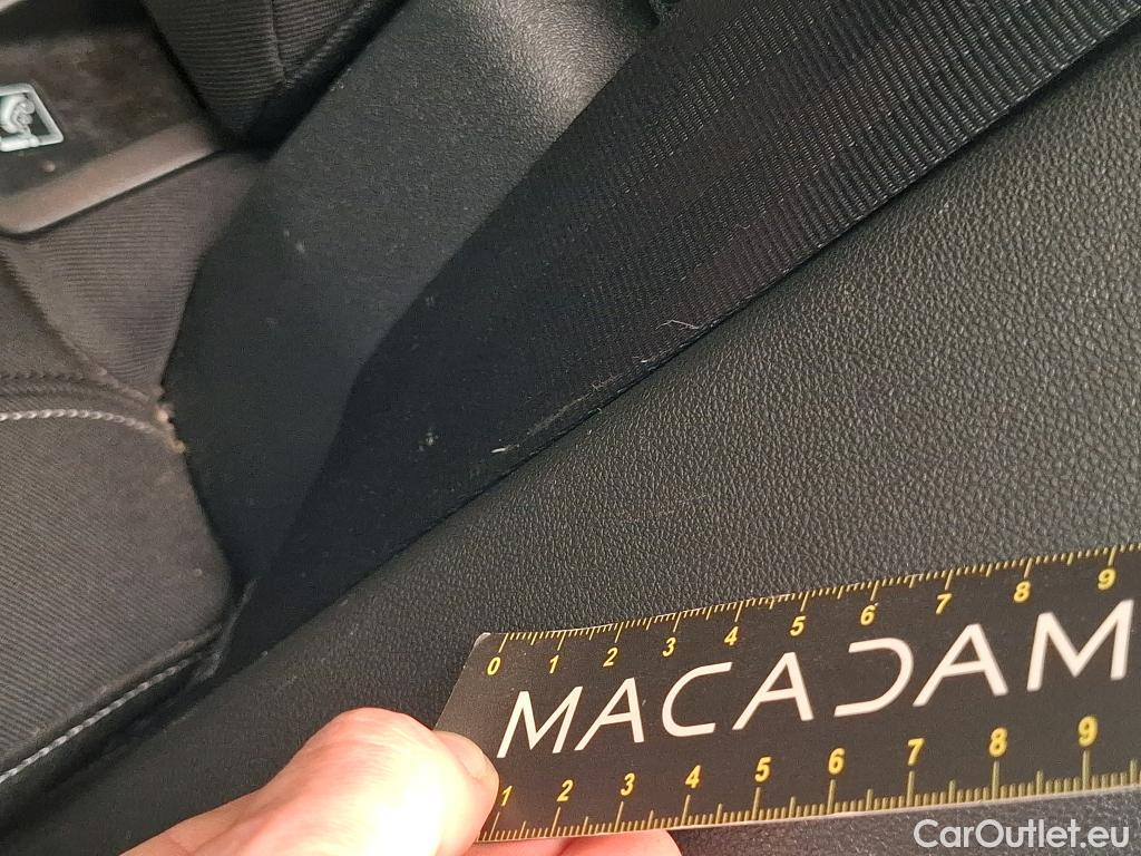  Opel   Grandland X Grandland X Business Edition 1.2 Turbo 130CV BVM6 E6d #12