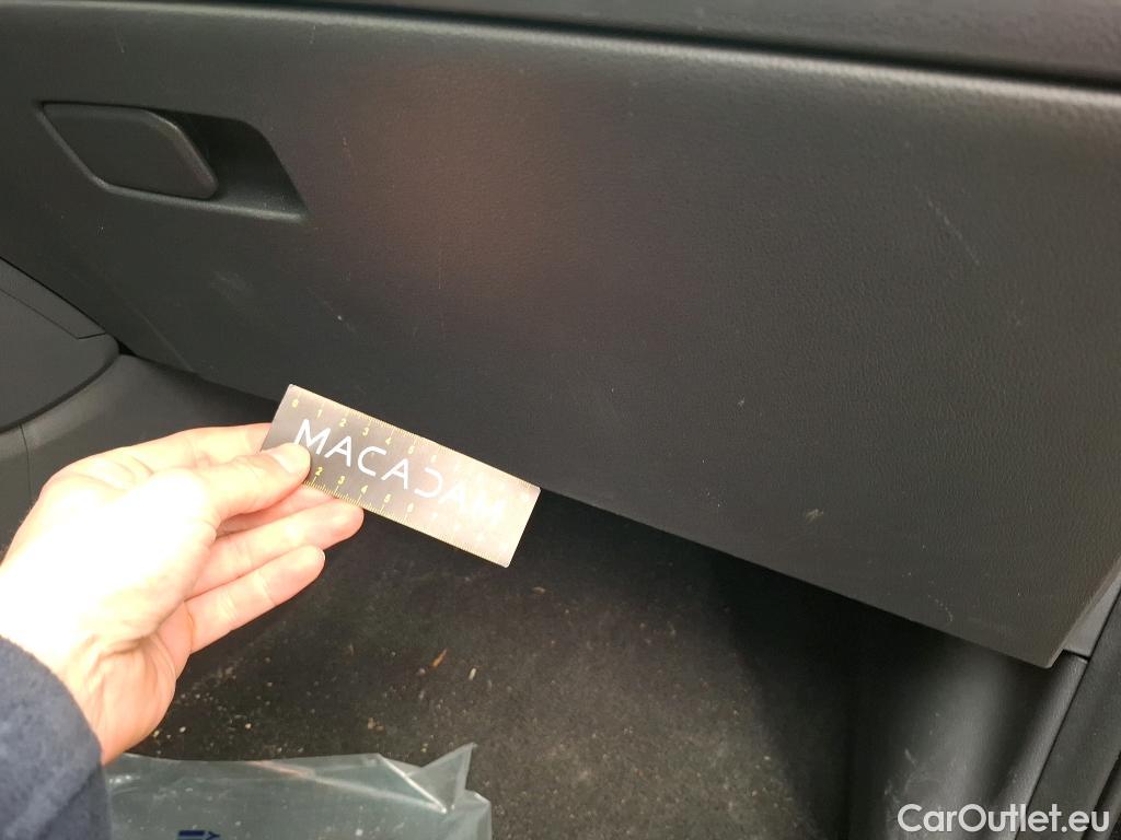  Hyundai   Ioniq Ioniq Intuitive Hybrid 1.6 GDI 140CV BVA6 E6dT #81