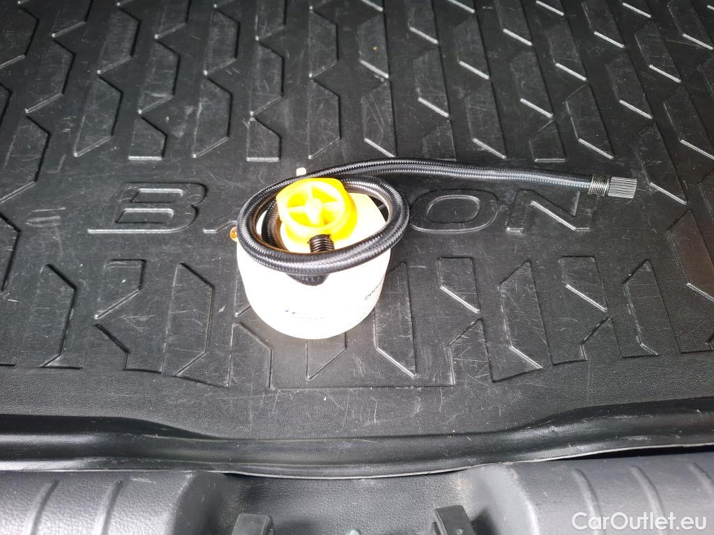  Hyundai  Bayon HYUNDAI  / 2021 / 5P / SUV 1.0 T-GDI 100 DCT- 7 HYB 48V INTUITIVE #8