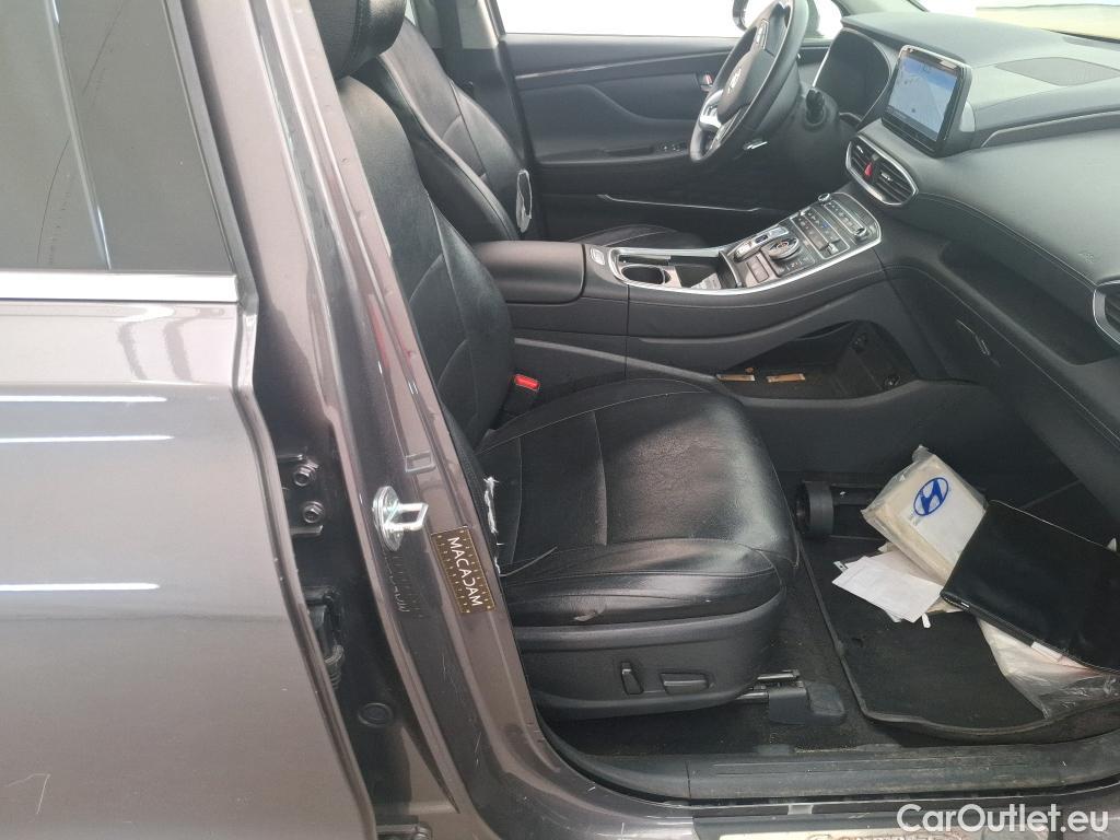  Hyundai  Santa Fe HYUNDAI  / 2020 / 5P / SUV 1.6 T-GDI 265 PHEV HTRAC BUSINESS AUTO #136