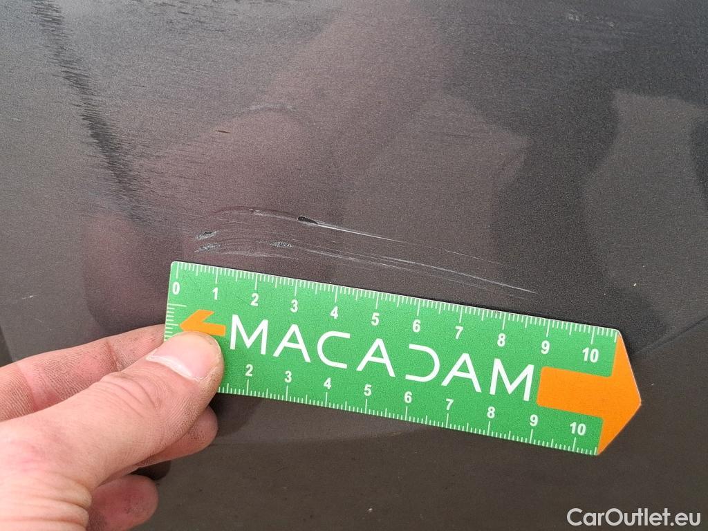  Mercedes  A-Klasse MERCEDES-BENZ Classe A Compact / 2018 / 5P / Berline A 250 e Business Line 8G-DCT #32