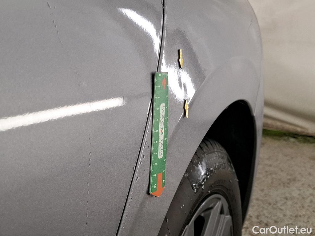  Peugeot  308  Active Pack 1.5 HDi 130CV BVA8 E6d #9