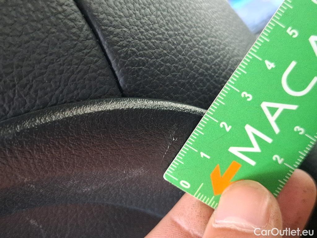  Mercedes  A-Klasse MERCEDES-BENZ Classe A Compact / 2018 / 5P / Berline A 250 e Business Line 8G-DCT #60