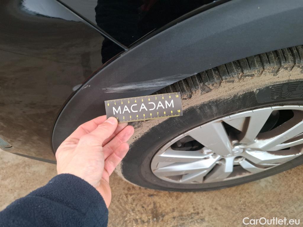  Peugeot  3008  Active Business 1.2 PureTech 130CV BVM6 E6d #68