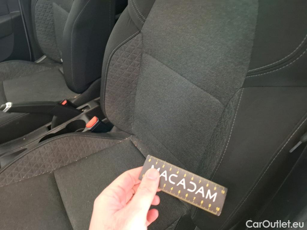  Renault  Clio RENAULT  / 2019 / 5P / Berline Business SCe 65 #20