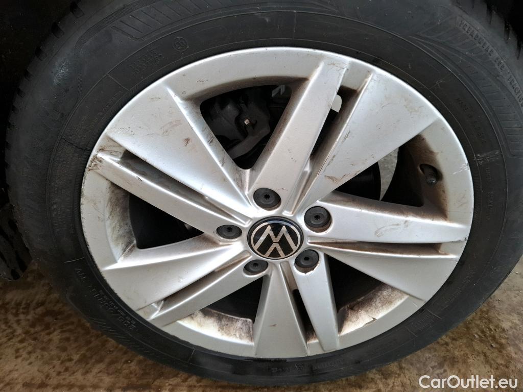  Volkswagen  Golf  VOLKSWAGEN / 2020 / 5P / Berline 2.0 TDI SCR 115 DSG LIFE BUSINESS #6