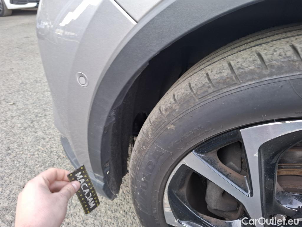  Toyota  C-HR TOYOTA  / 2016 / 5P / SUV 2.0 HYBRIDE 184 COLLECTION #21