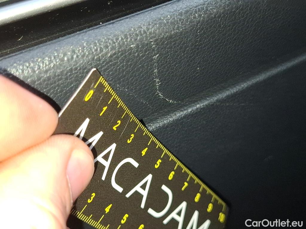  Volkswagen  Golf  VOLKSWAGEN / 2020 / 5P / Berline 2.0 TDI SCR 115 DSG LIFE BUSINESS #19