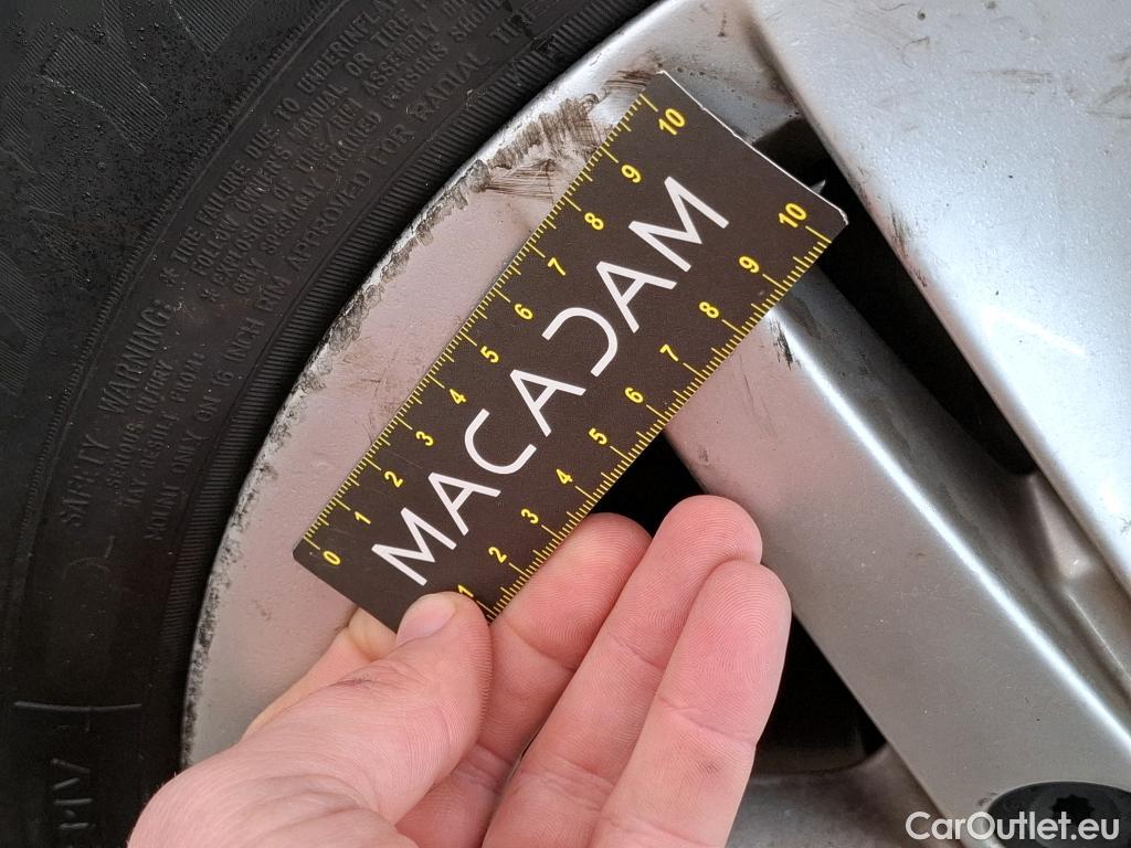  Volkswagen  Golf  VOLKSWAGEN / 2020 / 5P / Berline 2.0 TDI SCR 115 DSG LIFE BUSINESS #8