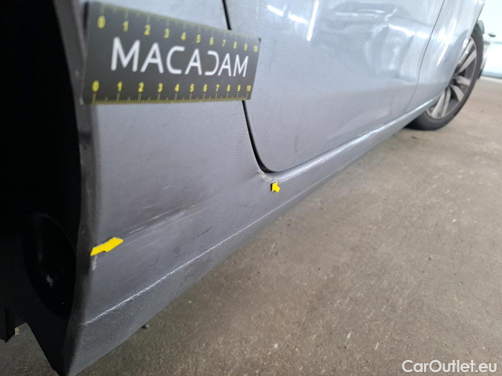  Peugeot  308 PEUGEOT  / 2017 / 5P / Berline Puretech 110 S&S Active Business #5