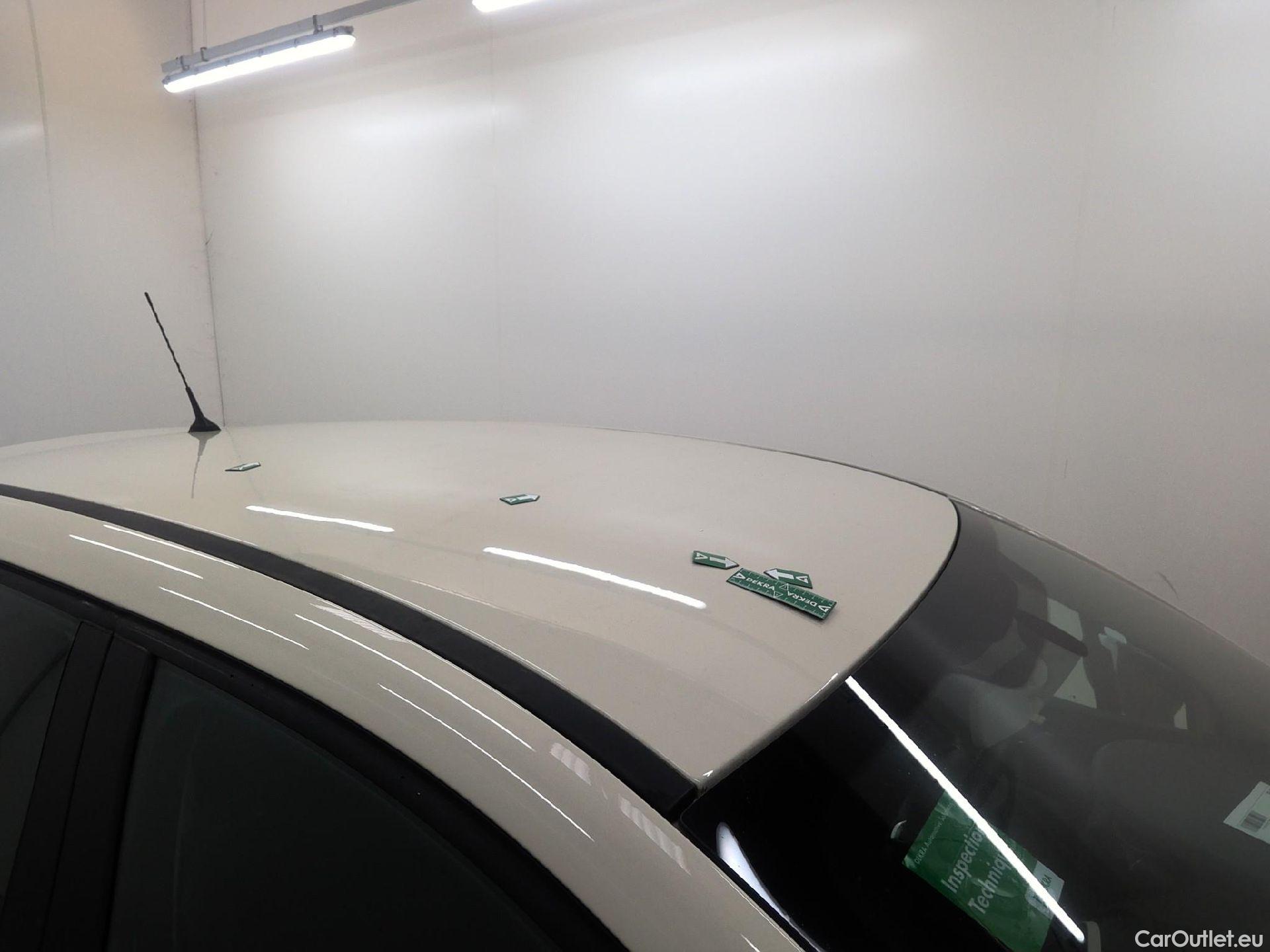  Renault  Captur  Business 0.9 TCe 90CV BVM5 E6 / TRANSFO VP VF #1