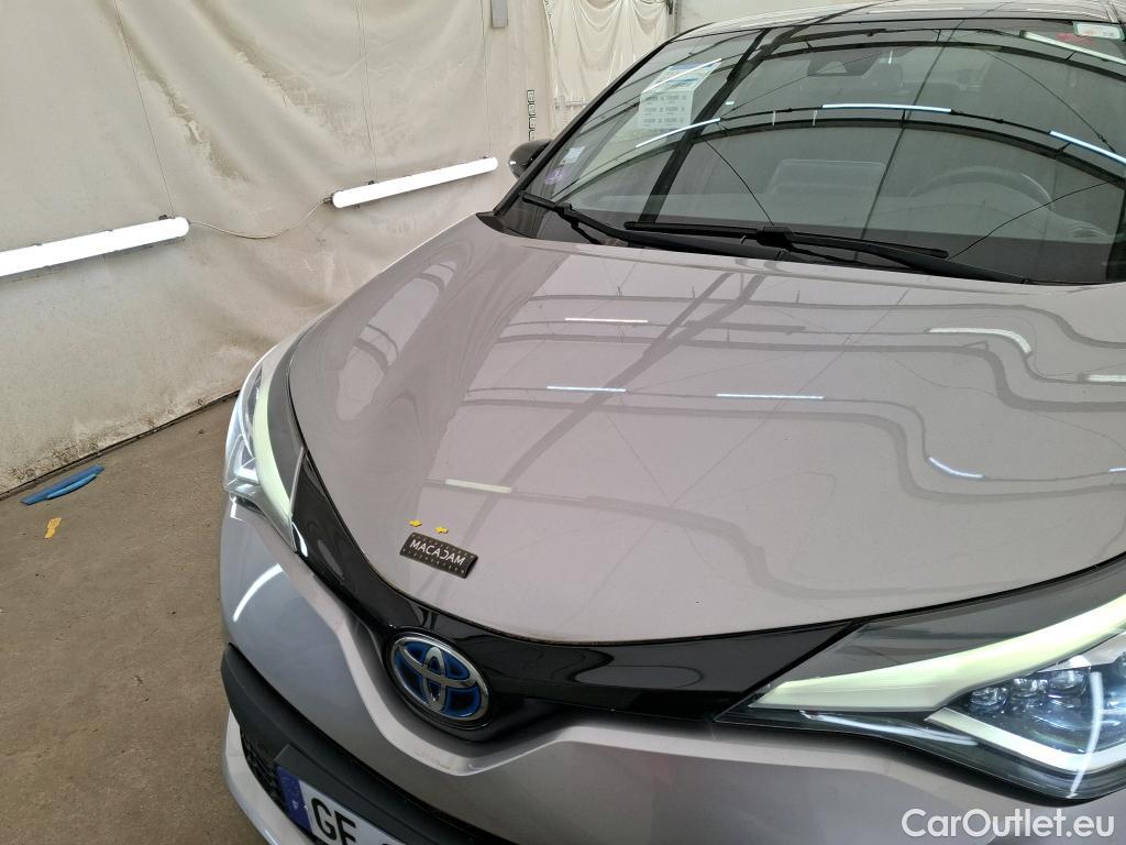  Toyota  C-HR TOYOTA  / 2016 / 5P / SUV 2.0 HYBRIDE 184 COLLECTION #55