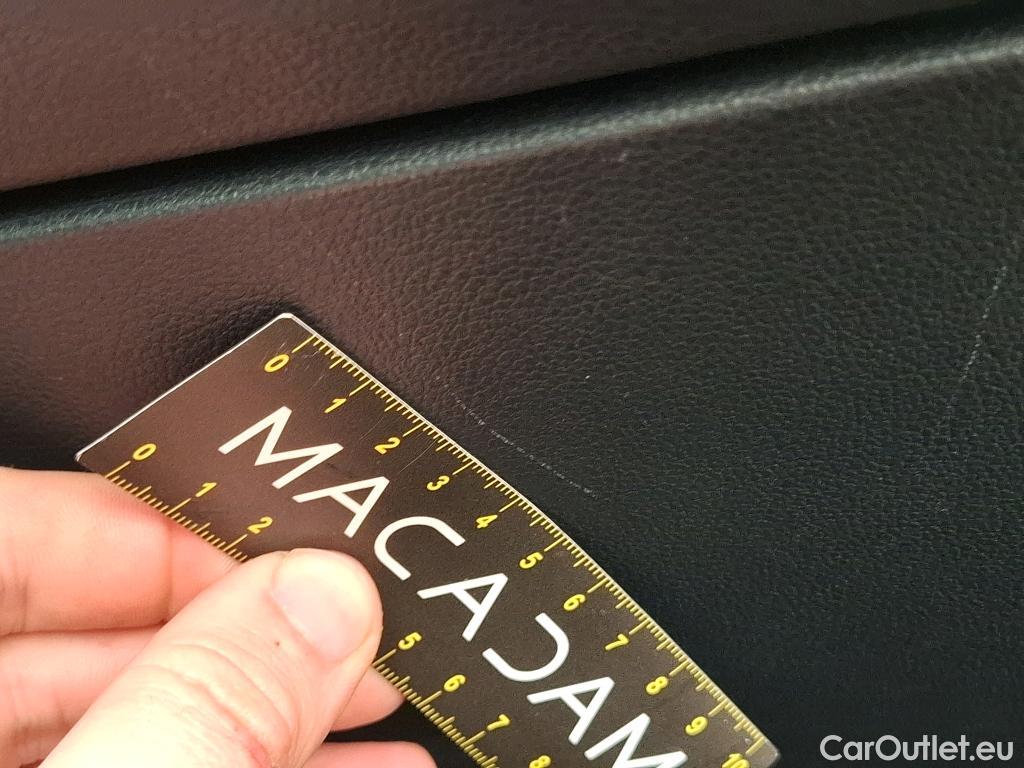  Volkswagen  Golf  VOLKSWAGEN / 2020 / 5P / Berline 2.0 TDI SCR 115 DSG LIFE BUSINESS #48