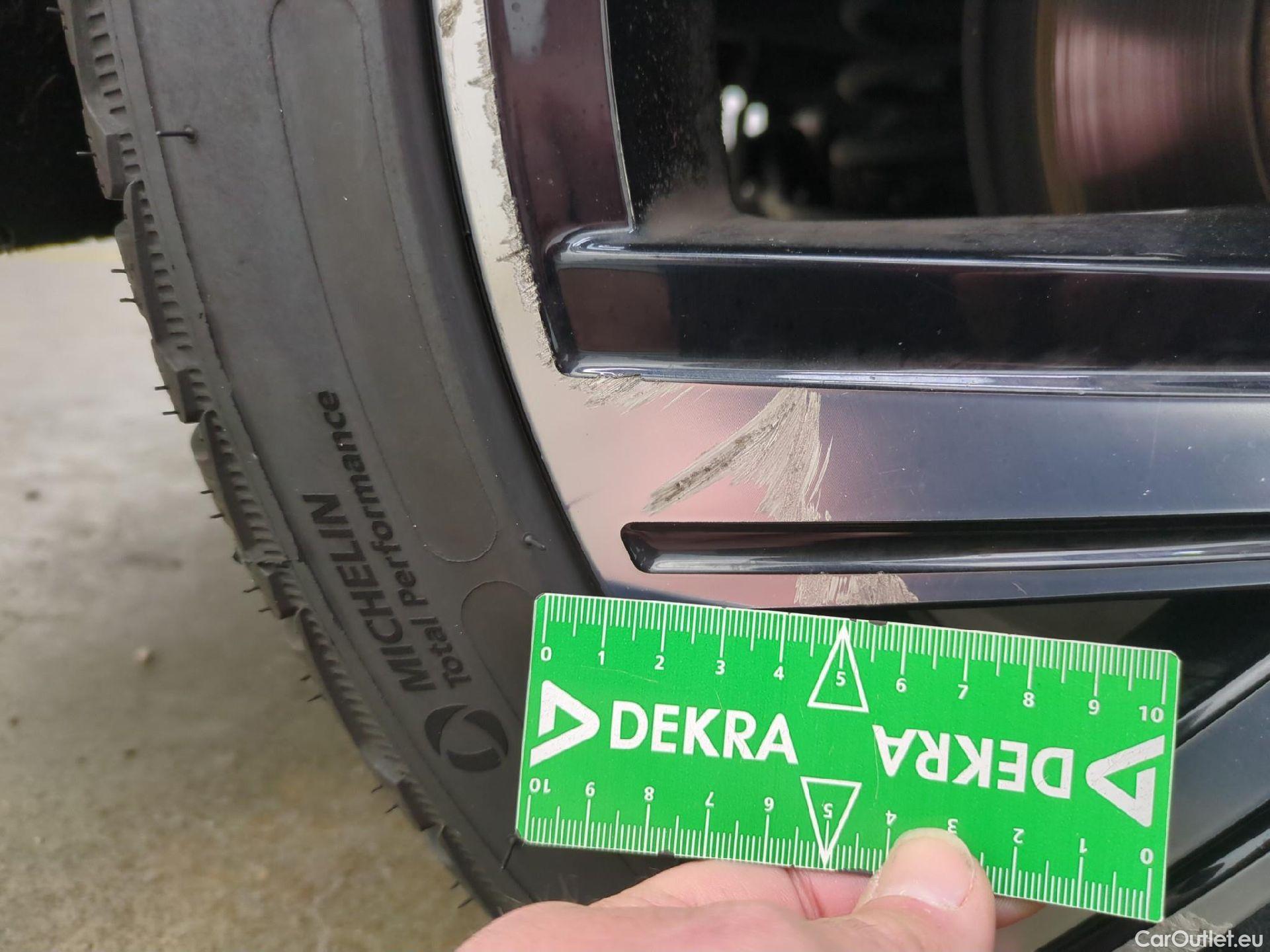  Volkswagen  Golf  VIII SW R-Line 2.0 TDI 150CV BVA7 E6d #11