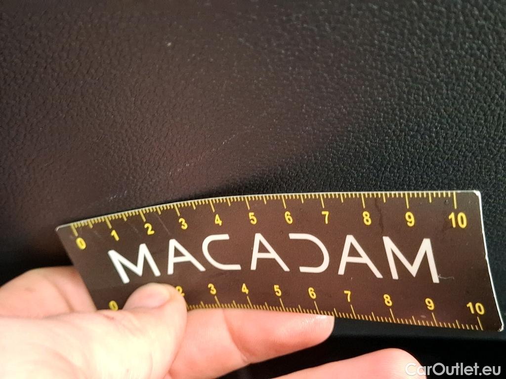  Volkswagen  Golf  VOLKSWAGEN / 2020 / 5P / Berline 2.0 TDI SCR 115 DSG LIFE BUSINESS #50