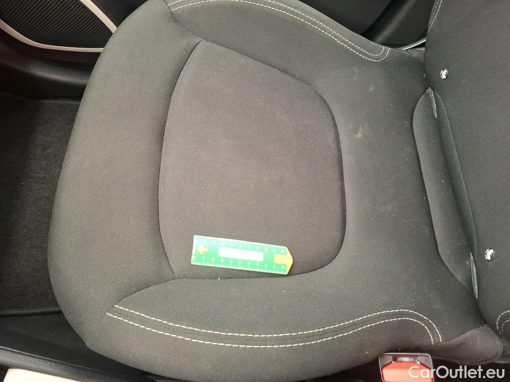  Renault  Captur  Business 0.9 TCe 90CV BVM5 E6 #23