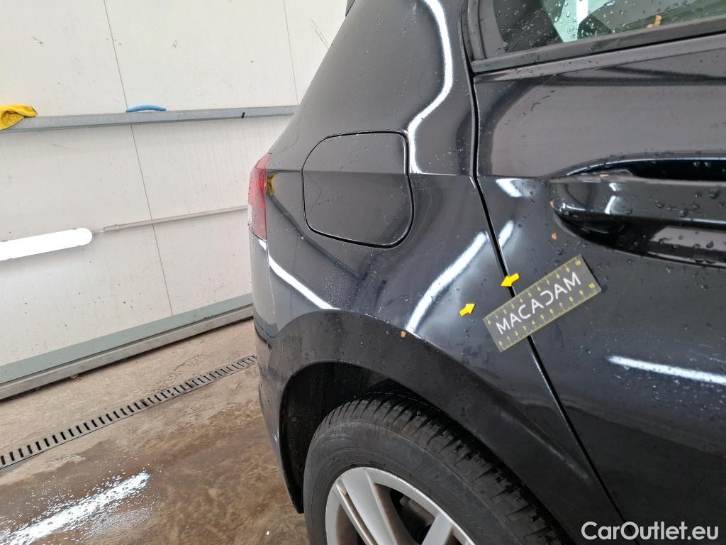  Volkswagen  Golf  VOLKSWAGEN / 2020 / 5P / Berline 2.0 TDI SCR 115 DSG LIFE BUSINESS #54