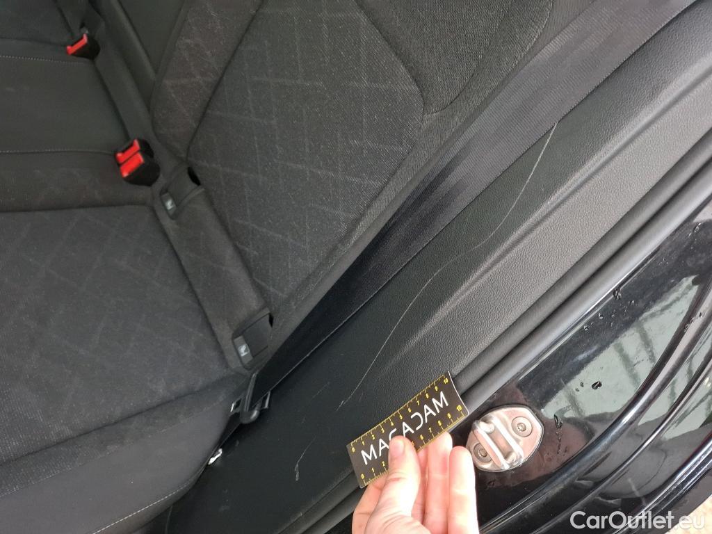  Volkswagen  Golf  VOLKSWAGEN / 2020 / 5P / Berline 2.0 TDI SCR 115 DSG LIFE BUSINESS #15