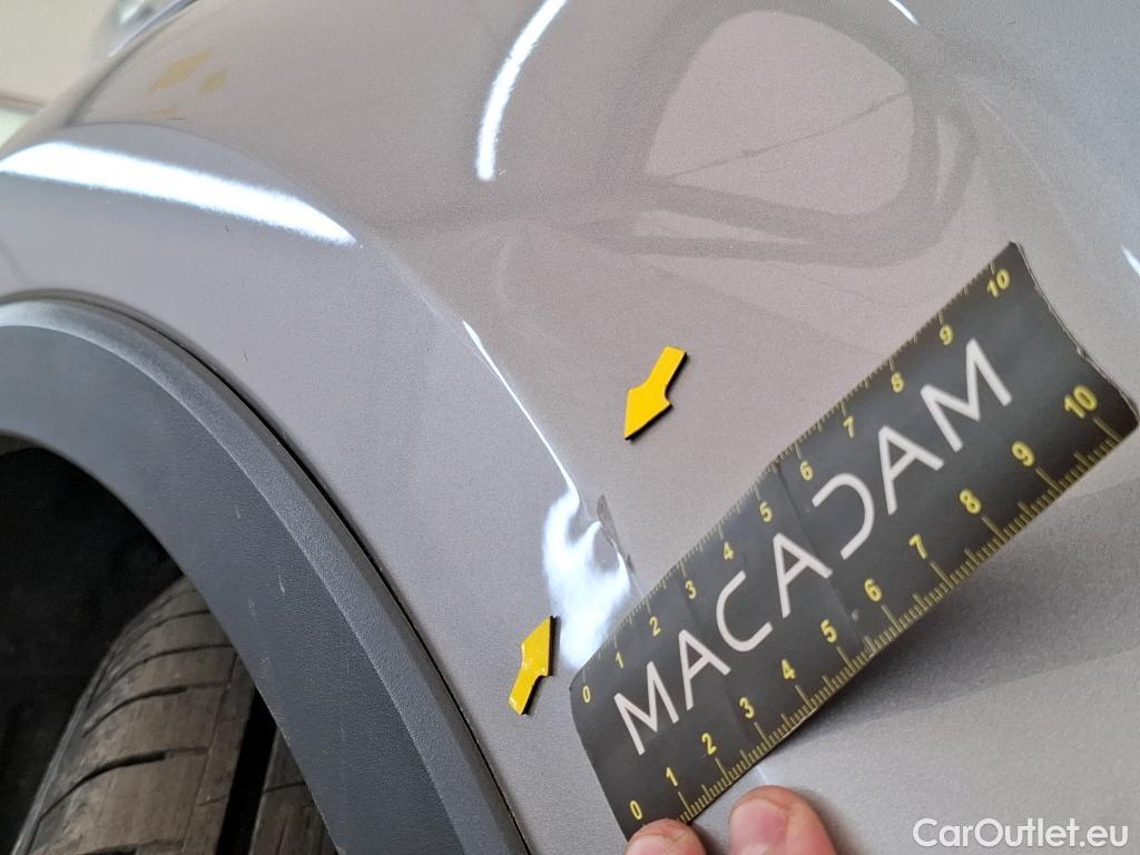  Toyota  C-HR TOYOTA  / 2016 / 5P / SUV 2.0 HYBRIDE 184 COLLECTION #52