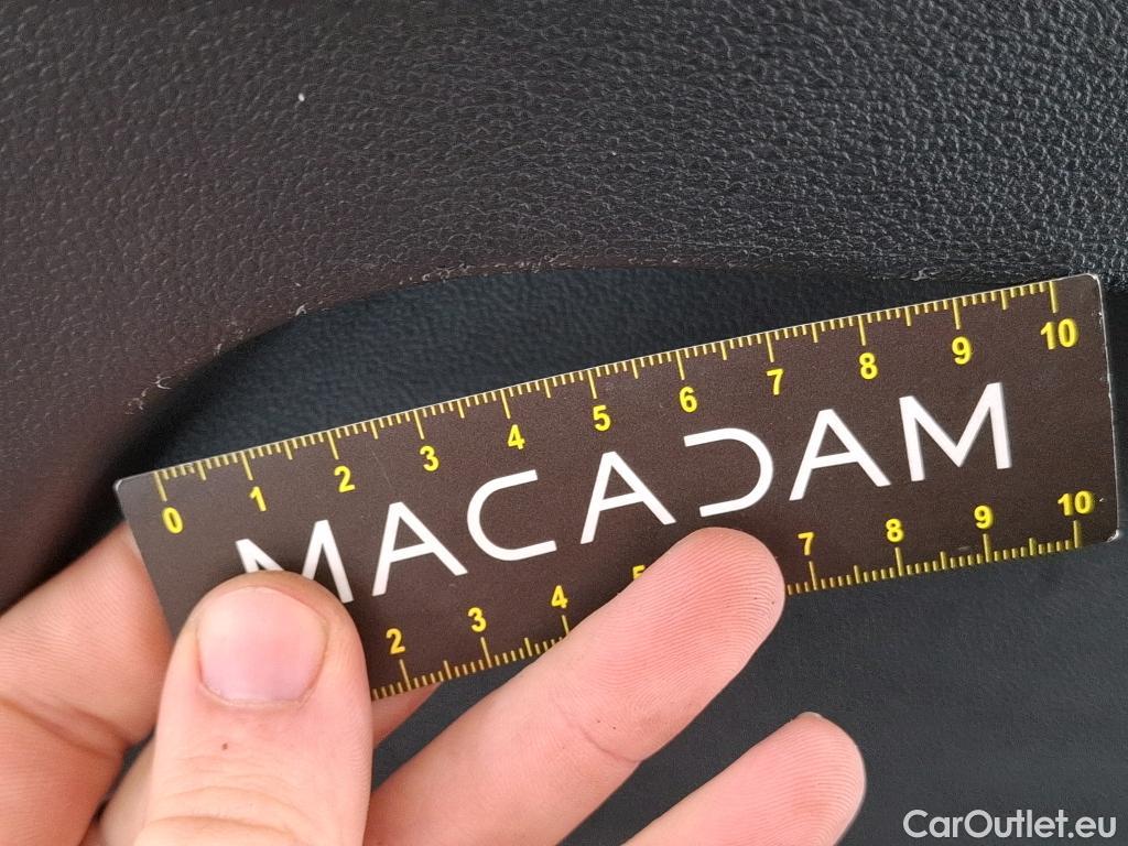  Volkswagen  Golf  VOLKSWAGEN / 2020 / 5P / Berline 2.0 TDI SCR 115 DSG LIFE BUSINESS #26